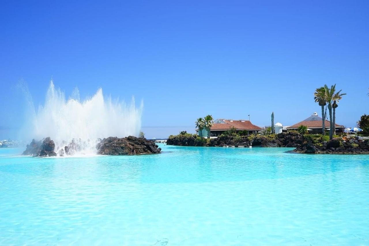 Palmeras Playa Studio: Pools, Beach, Sun & Shore 푸에르토 드 라 크루즈 외부 사진